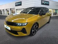 Usado Opel Astra 180 CV (132 kW) 2025 Amarillo Utilitario