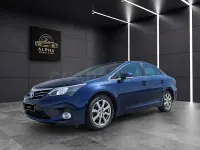 Usado Toyota Avensis Executive 124 CV (91 kW) 2014 Azul Berlina