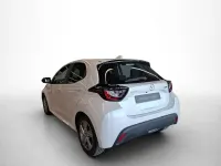 Usado Mazda 2 Exclusive-Line 117 CV (86 kW) 2025 Blanco Utilitario