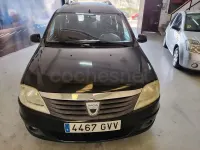 Usado Dacia Logan Lauréate 85 CV (62 kW) 2010 Negro Familiar