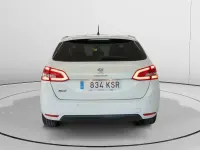 Usado Peugeot 308 Allure 130 CV (95 kW) 2018 Blanco Familiar