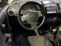 Usado Nissan Note Acenta 86 CV (63 kW) 2008 Rojo Utilitario