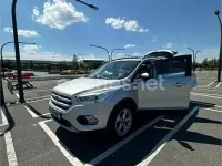 Usado Ford Kuga Titanium 150 CV (110 kW) 2017 Gris / plata SUV