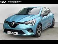 Używany Renault Clio V LIMITED 91 KM (66 kW) 2022 Niebieski Sedan/Limuzyna