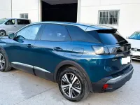 Usado Peugeot 3008 Allure 225 CV (165 kW) 2022 Azul SUV