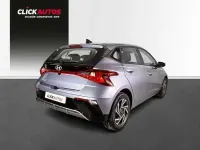 Usado Hyundai i20 101 CV (74 kW) 2024 Azul Utilitario