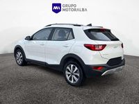 Usado Kia Stonic 79 CV (58 kW) 2024 Blanco SUV