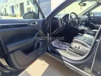 Usado Porsche Cayenne 240 CV (176 kW) 2011 Negro SUV