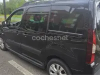 Usado Citroën Berlingo Feel 120 CV (88 kW) 2015 Negro Monovolumen
