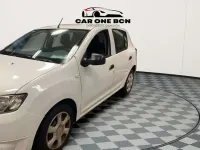 Usado Dacia Sandero Ambiance 75 CV (55 kW) 2015 Blanco Utilitario