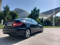 Usado Mercedes CLC220 150 CV (110 kW) 2008 Negro Coupe