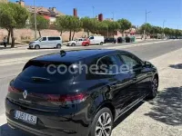 Usado Renault Mégane GrandTour Zen 140 CV (102 kW) 2021 Negro Familiar