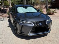Usado Lexus UX Business Edition 184 CV (135 kW) 2019 Gris / plata SUV