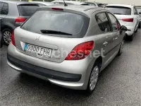 Usado Peugeot 207 90 CV (66 kW) 2006 Gris / plata Berlina