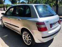 Usado Fiat Stilo Active 116 CV (85 kW) 2003 Gris / plata Berlina