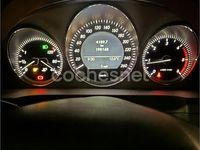 Usado Mercedes C200 Avantgarde 136 CV (100 kW) 2010 Gris / plata Berlina