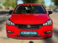 Usado Opel Astra 125 CV (91 kW) 2019 Rojo Utilitario