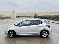 Usado Peugeot 208 Style 82 CV (60 kW) 2016 Gris / plata Utilitario