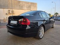 Usado BMW 320 163 CV (119 kW) 2007 Negro Berlina