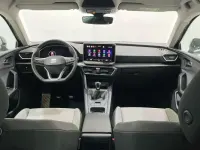 Usado Seat Leon Style 116 CV (85 kW) 2025 Gris Familiar