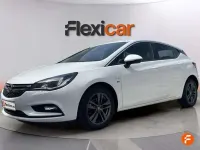 Usado Opel Astra Dynamic 110 CV (80 kW) 2019 Blanco Utilitario
