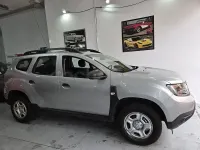 Usado Dacia Duster Comfort 130 CV (95 kW) 2021 Gris / plata SUV