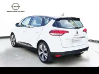Begagnad Renault Scénic IV Zen 131 HK (96 kW) 2017 Vit Minibuss