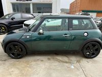 Usado Mini Cooper S 170 HP (125 kW) 2006 Verde Citadino