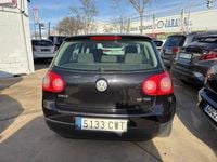 Usado VW Golf IV 105 CV (77 kW) 2004 Negro Utilitario