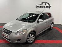 Usado Kia Ceed 109 CV (80 kW) 2009 Gris / plata Utilitario