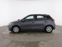Usado Hyundai i20 85 CV (62 kW) 2018 Gris Berlina