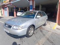 Usado Audi A3 Ambiente 125 CV (91 kW) 1999 Gris / plata Berlina