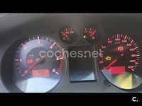 Usado Seat Ibiza Reference 64 CV (47 kW) 2004 Rojo Utilitario