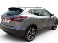 Usado Nissan Qashqai 140 CV (102 kW) 2021 Gris SUV