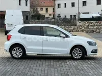 Usado VW Polo 75 CV (55 kW) 2017 Blanco Berlina