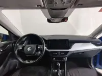 Usado Skoda Kamiq 110 CV (80 kW) 2022 Azul SUV