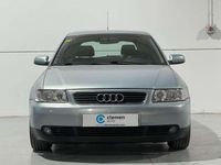 Usado Audi A3 Ambition 130 CV (95 kW) 2001 Azul Utilitario