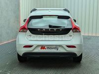 Usado Volvo V40 Kinetic 116 CV (85 kW) 2015 Blanco Familiar