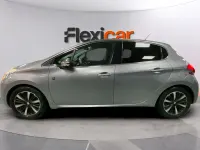 Usado Peugeot 208 Active 82 CV (60 kW) 2019 Gris Utilitario