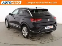 Usado VW T-Roc Sportline 150 CV (110 kW) 2017 Negro SUV
