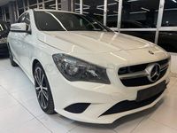 Usado Mercedes CLA200 Shooting Brake 136 CV (100 kW) 2016 Blanco Familiar