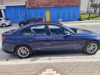 Usado BMW 318 150 CV (110 kW) 2016 Azul Berlina