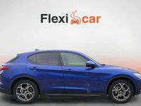 Usado Alfa Romeo Stelvio Sprint 200 CV (147 kW) 2022 Azul SUV