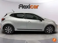 Usado Renault Clio Equilibre 91 CV (66 kW) 2023 Gris Utilitario