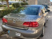 Usado VW Passat 105 CV (77 kW) 2011 Beige Berlina