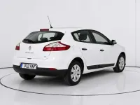 Usado Renault Mégane Authentique 90 CV (66 kW) 2012 Blanco Berlina