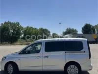 Usado VW Caddy 102 CV (75 kW) 2021 Gris / plata Monovolumen
