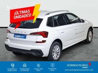 Usado Skoda Kamiq Selection 95 CV (69 kW) 2025 Blanco SUV