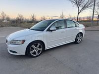 Usado Volvo S40 R-Design 177 CV (130 kW) 2011 Blanco Berlina