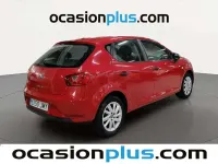 Usado Seat Ibiza Reference 75 CV (55 kW) 2016 Rojo Utilitario